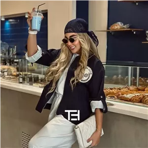عینک ترند سلین (CELINE) با فریم شکل چندضلعی و هندسی، رنگ نقره‌ای و لنز بی‌رنگ و قابل تعویض مدل 8245