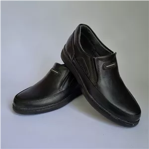 فروش ویژه کفش مجلسی و طبی مردانه پسرانه  باطرحی ساده و خاص رنگ مشکی  باارسال رایگان