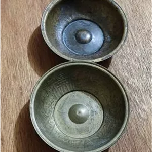 دو عدد کاسه برنجی قدیمی