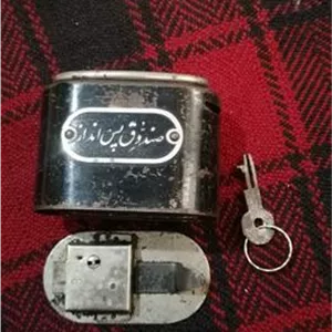 قلک صندوق پس انداز با کلید دستساز