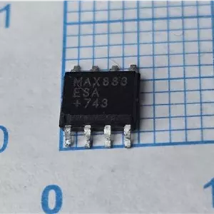 آی سی MAX883ESA MAX883 SOIC-8 SMD