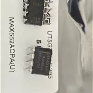 یکعدد آی سی MAX662ACPA MAX662 DIP8