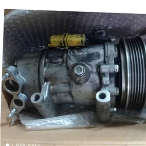 یک دستگاه کمپرسور ورادیاتور 207فروشی