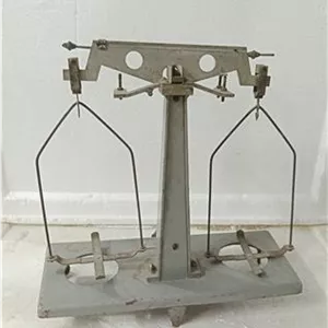 ترازو قدیمی زرگری