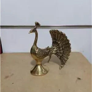 مجسمه طاووس برنجی زیبا