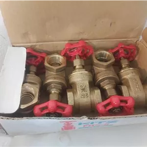 شیر فلکه برنجی 34 اینچ Kitz