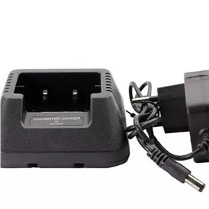 شارژر بیسیم UV-5R باوفنگ