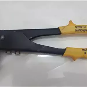 انبر پرچ دستی