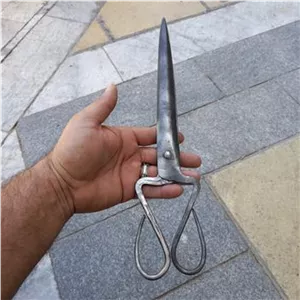 قیچی بزرگ فولاد قاجاری