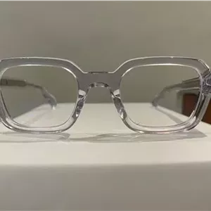 فریم عینک طبی پلیس