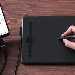 تبلت گرافیکی به همراه قلم نوری HUION H320M