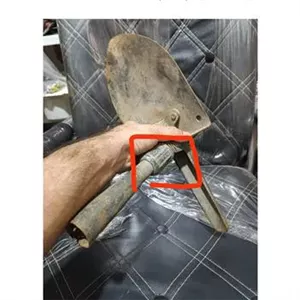 بیل تاشو سنگین هم بیل هم کلنگ( توضیحات)
