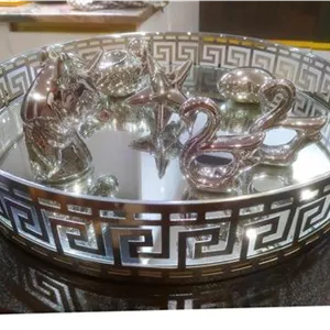 سینی ورساچه قطر 40 و 6عدد شمعدان