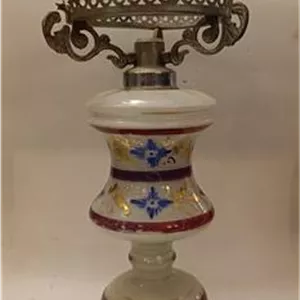 پایه چراغ قدیمی