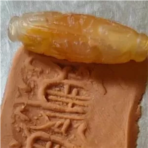 مهره لول عقیق نشان کهنه