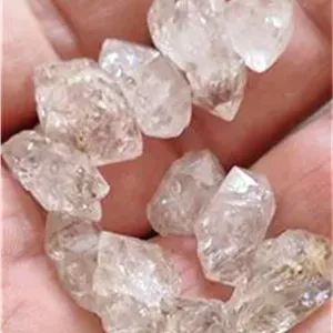 مجموعه سنگ های راف کوارتز یا الماس هریکمر