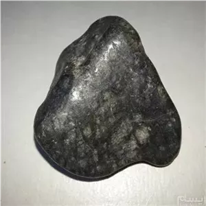 شهاب سنگ کندریتی، توضیحات کامل در پایین صفحه