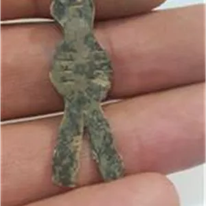 مجسمه آدمک فلزی قدیمی