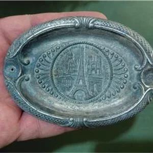 زیر سیگاری قدیمی