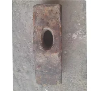 یک پتک 5 کیلوی قدیمی