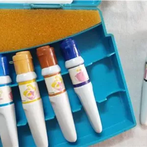 آبرنگ معیوب 12 رنگ قدیمی خارجیتوضیح دارد