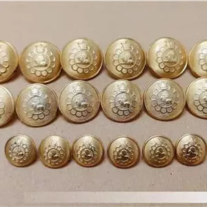 18 عدد دکمه کلکسیونی شرکت نفت پهلوی (کد37059)