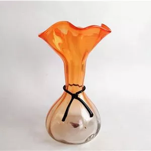 گلدان شیشه ای دستساز سایز بزرگ قدیمی (کد45102)