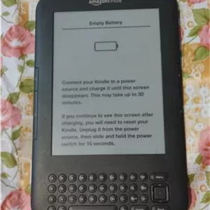 کتاب خوان کیندل کیبورد آمازون
