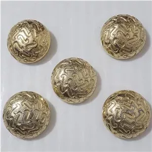 5 دکمه آلمینیومی آلمینیوم فلز فلزی قدیمی ضرب ایران