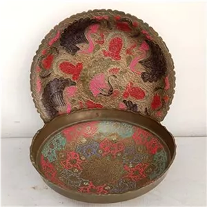 کاسه بشقاب برنجی