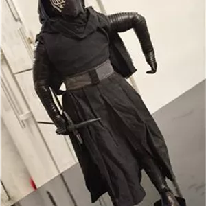 اکشن فیگور اورجینال Kylo Ren star wars(توضیحات)