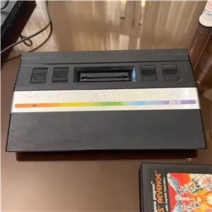 کنسول بازی ATARI 2600 رنگینکمونی کوتاه