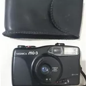 دوربین کمیاب برزیلی yashica با بندو کیف