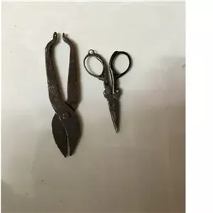 2 قیچی کوچک خاص قدیمی
