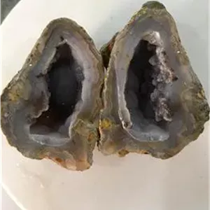 سنگ راف عقیق توپی 116 گرم کد 2