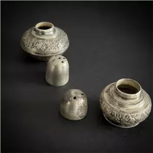 نمکدان فلفلپاش نروبلین قدیمی و زیبا