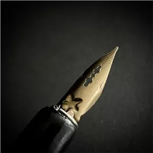 ابزار خوشنویسی  قلم خودنویس خطاطی قدیمی و آنتیک تمام چوب آلمانی 