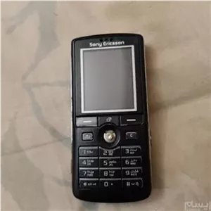گوشی سونی اریکسون که درحد نو است و رم 1GBدارد