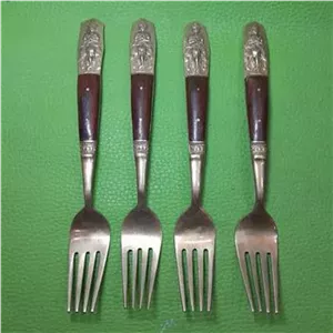 4 عدد چنگال برنجی تایلندی کلکسیونی و آنتیک