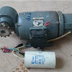 موتور گیربکسی حلزونی 1350 دور AC 135W GROSCHOPP