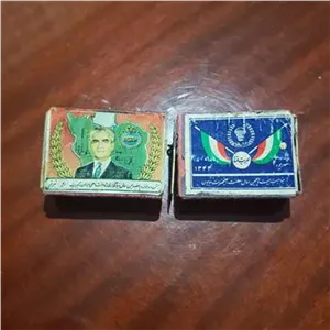 2 عدد کبریت چوبی