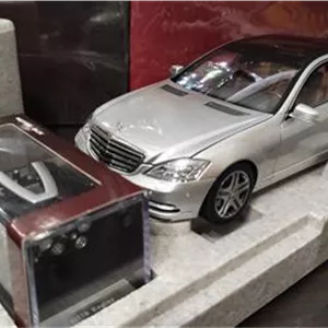 ماکت مرسدس بنز اس کلاس W221 S600L