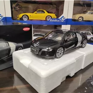 ماکت فلزی ماشین آئودی R8 V10 کیوشو