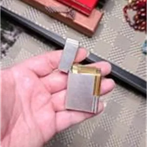 فندک اس دی دوپنت پاریس