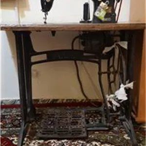 چرخ خیاطی سینجر
