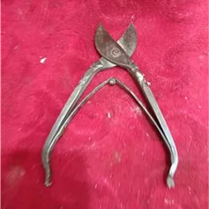 قندشکن فولادی قدیمی 