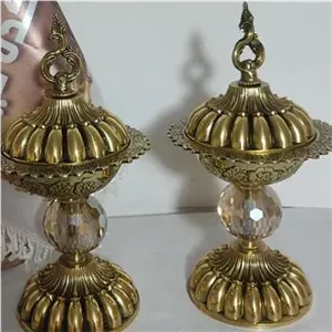 قندان برنزی آناناسی