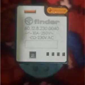 رله شیشه ای دوکنتاکت finder