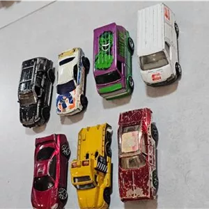 9 عدد ماکت فلزی ماشین کلاسیک
