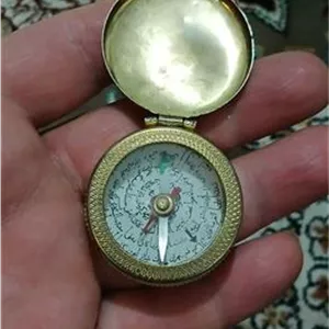 قبله یا قطب نما